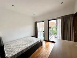 Holland Link (D10), Terrace #592487551